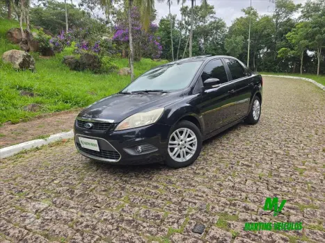 FOCUS 2.0 GHIA SEDAN 16V FLEX 4P AUTOMÁTICO
