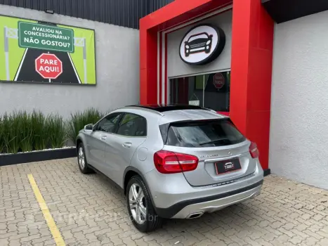 GLA 200 1.6 CGI VISION 16V TURBO FLEX 4P AUTOMÁTICO