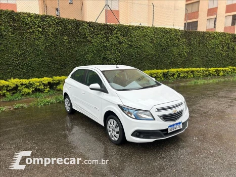 CHEVROLET ONIX 1.4 MPFI LT 8V 4 portas