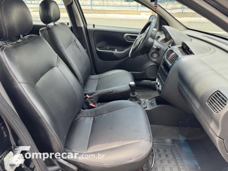 CORSA 1.0 MPFI Maxx Sedan 8V