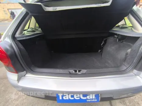 Gol City (Trend)/Titan 1.0 T. Flex 8V 4p