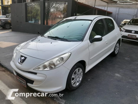 PEUGEOT 207 Active 1.4 Flex 8V 5p 4 portas