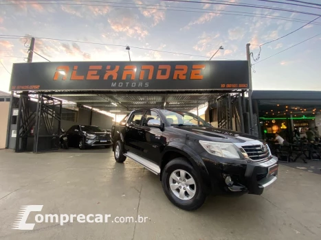 Toyota Hilux CD SRV 4x4 2.7 Flex 16V Aut. 4 portas