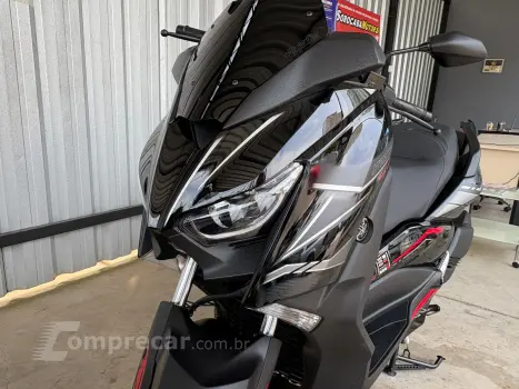 XMAX 250 ABS DARTH VADER