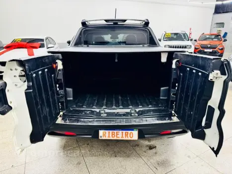 TORO FREEDOM 1.8 16V FLEX AUT