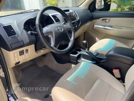 HILUX SW4 2.7 SR 4X2 16V