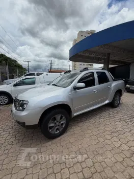 Renault DUSTER OROCH 2.0 16V Dynamique 4 portas