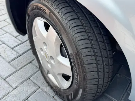 CELTA 1.0 MPFI Spirit 8V