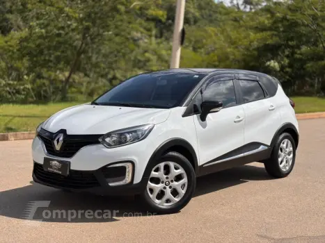 Renault CAPTUR 1.6 16V SCE FLEX LIFE X-TRONIC 4 portas