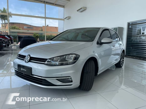 Volkswagen GOLF 1.0 200 TSI Comfortline 4 portas