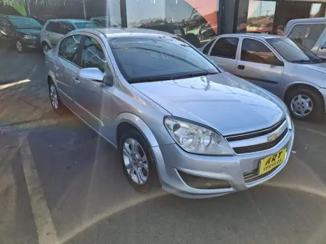 VECTRA 2.0 MPFI Elegance 8V