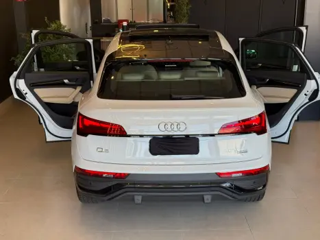 Q5 2.0 55 Tfsie Phev Sportback Performance Quattro S Tronic