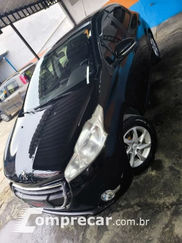 PEUGEOT 208 Allure 1.5 4 portas