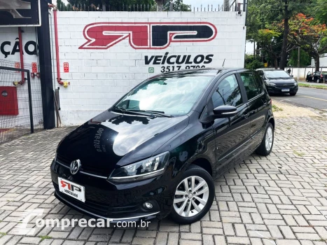 Volkswagen Fox Connect 1.6 Flex 8V 5p 4 portas