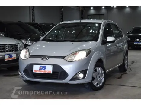 FORD FIESTA SEDAN - 1.6 ROCAM SEDAN 8V 4P MANUAL 4 portas