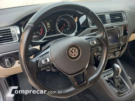 Jetta 2.0 4P TSI HIGHLINE 211 CV AUTOMÁTICO