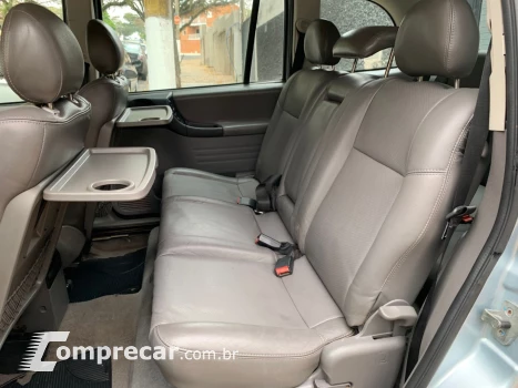 ZAFIRA 2.0 MPFI ELITE 8V FLEX 4P AUTOMÁTICO