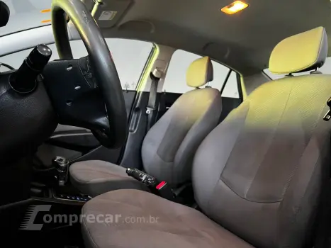 HB20S 1.6 COMFORT PLUS 16V FLEX 4P AUTOMÁTICO