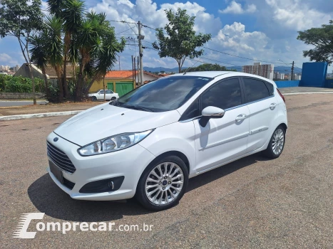 FIESTA 1.6 Titanium Plus Hatch 16V