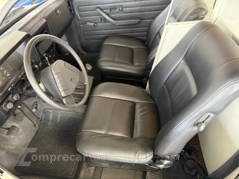 Caravan 2.5 Ambulância Comodoro 4.1/2.5