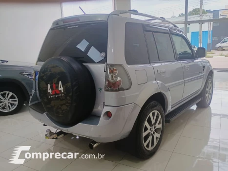 Pajero TR4 2.0 16V 4P 4X4 FLEX AUTOMÁTICO