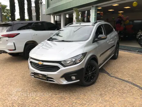 CHEVROLET Onix 1.4 Mpfi Activ 8V Flex 4P Automático 4 portas
