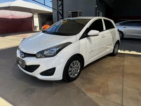 Hyundai HB 20 Hatch 1.6 16V 4P FLEX COMFORT 4 portas