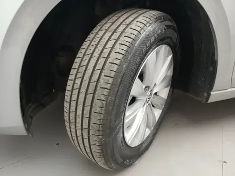 VIRTUS 1.0 200 TSI COMFORTLINE AUTOMÁTICO