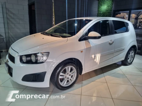 CHEVROLET SONIC 1.6 LT 16V 4 portas