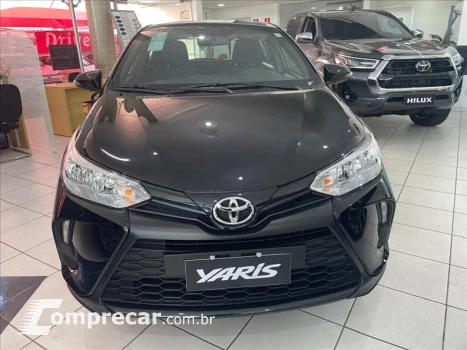 Toyota YARIS 1.5 16V XL 4 portas