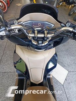 PCX 160 DLX
