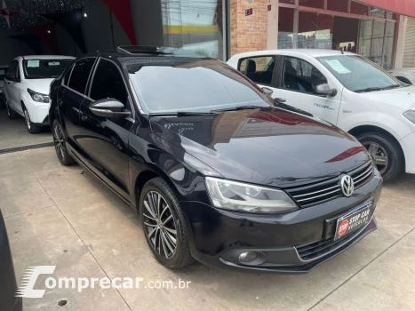 Jetta 2.0 4P TSI HIGHLINE 211 CV AUTOMÁTICO