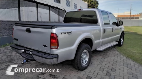 F-250 3.9 XLT 4X2 CS DIESEL 2P MANUAL