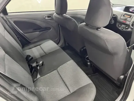 ETIOS 1.5 XLS Sedan 16V