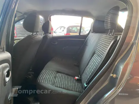 SANDERO 1.6 Expression 8V