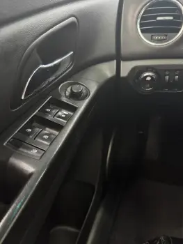 CRUZE 1.8 LT 16V