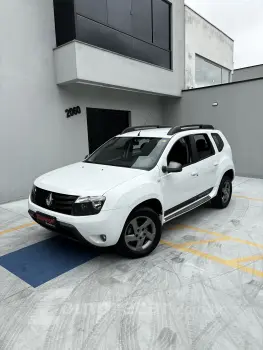 Renault DUSTER 2.0 16V Dynamique 4 portas
