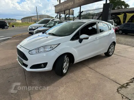 FORD FIESTA 1.5 SE Hatch 16V 4 portas