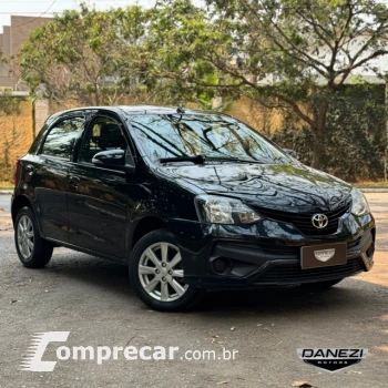 Toyota ETIOS 1.5 X Plus 16V 4 portas