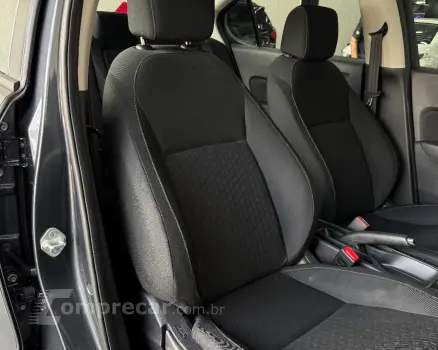 CITY Sedan LX 1.5 Flex 16V 4p Aut.