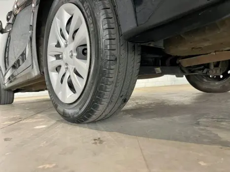 HB20S - 1.6 COMFORT PLUS 16V 4P AUTOMÁTICO