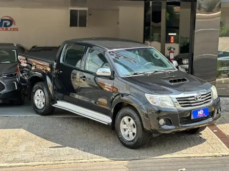 HILUX CD4X4 SRV
