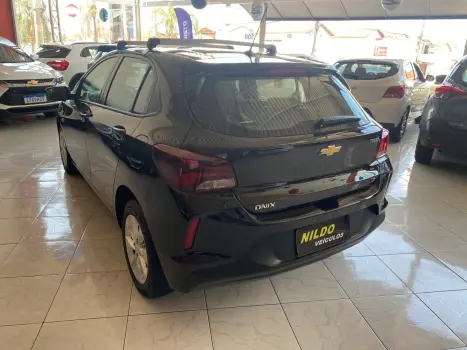 ONIX 1.0 Turbo LT