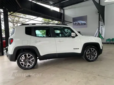 Renegade Longitude 1.8 4x2 Flex 16V Aut.