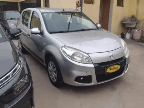 Renault SANDERO - 1.6 EXPRESSION 8V 4P MANUAL 4 portas