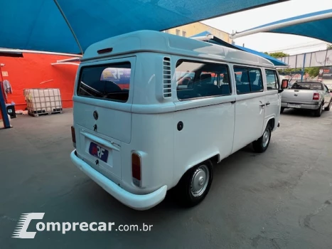 Kombi 1.4 FLEX STD 9 LUGARES