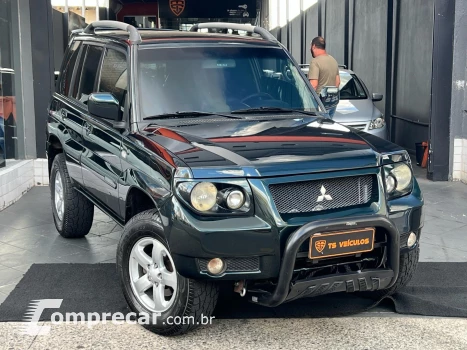 PAJERO TR4 2.0 4X4 16V 140CV FLEX 4P AUTOMÁTICO