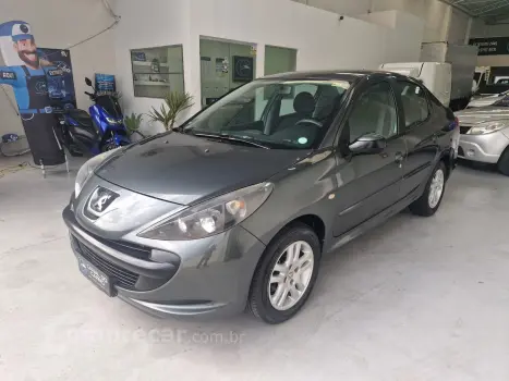 PEUGEOT 207 1.4 XR Passion 8V 4 portas