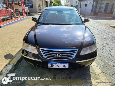 AZERA 3.3 MPFI GLS Sedan V6 24V