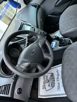 HB20S 1.6 Comfort Plus 16V